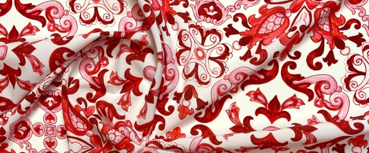 Silk crepe - tile pattern tendrils, red