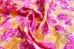 Silk twill - roses and leaves